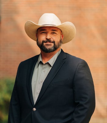 Portrait of Parry W. Mckee, REALTOR® GRI, MRP.