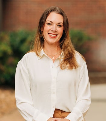 Portrait of Summer Gribble, REALTOR®.