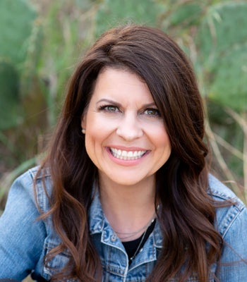 Portrait of Katy Stein, REALTOR®.