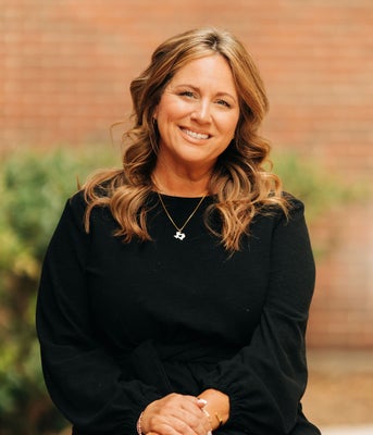 Portrait of Vanessa Marquardt, REALTOR®